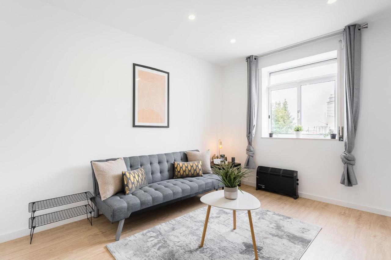 Guestready - Japandi-Chic Home In Central Oporto Extérieur photo